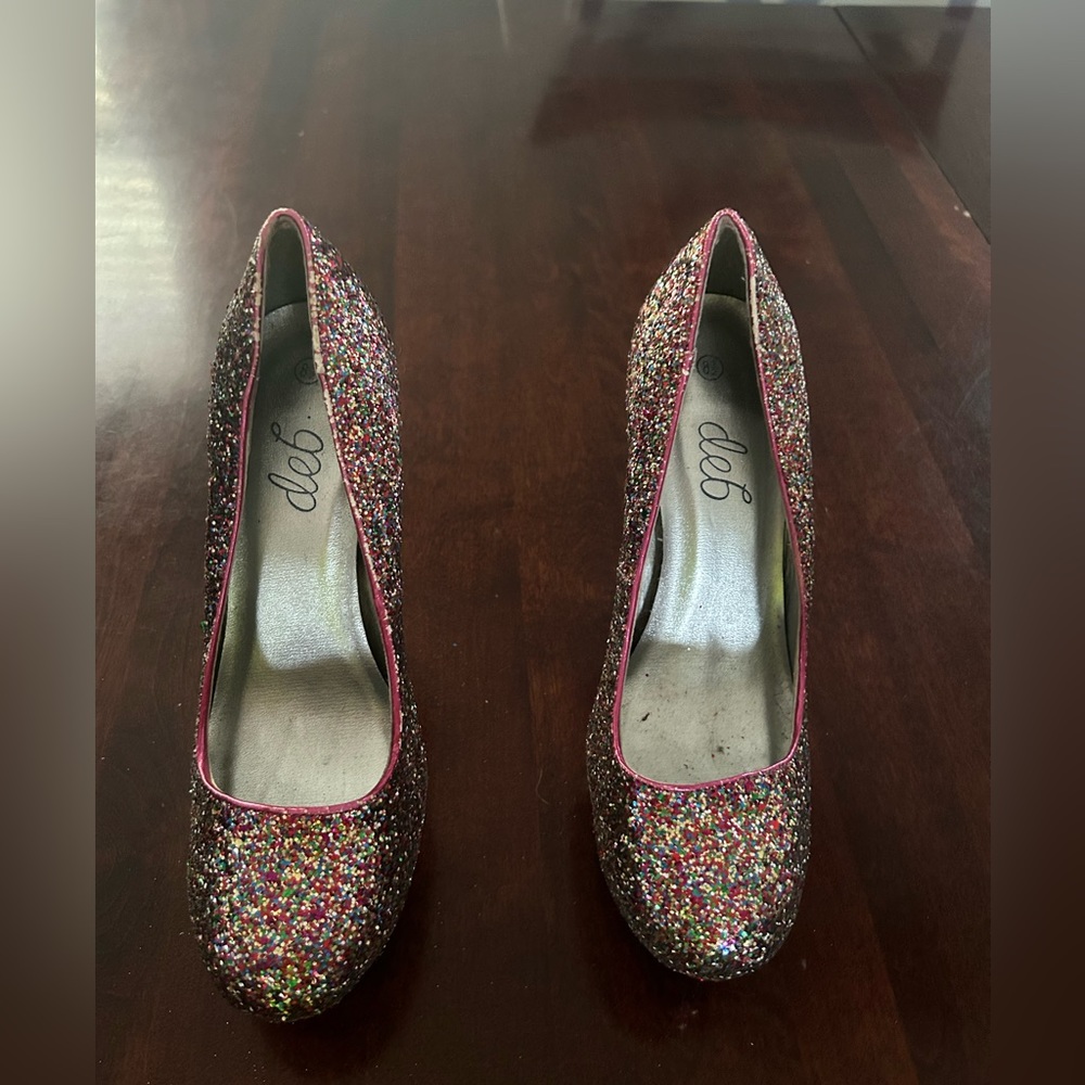 Women’s vintage Deb heels size 8.5 sparky shoes high pink heel